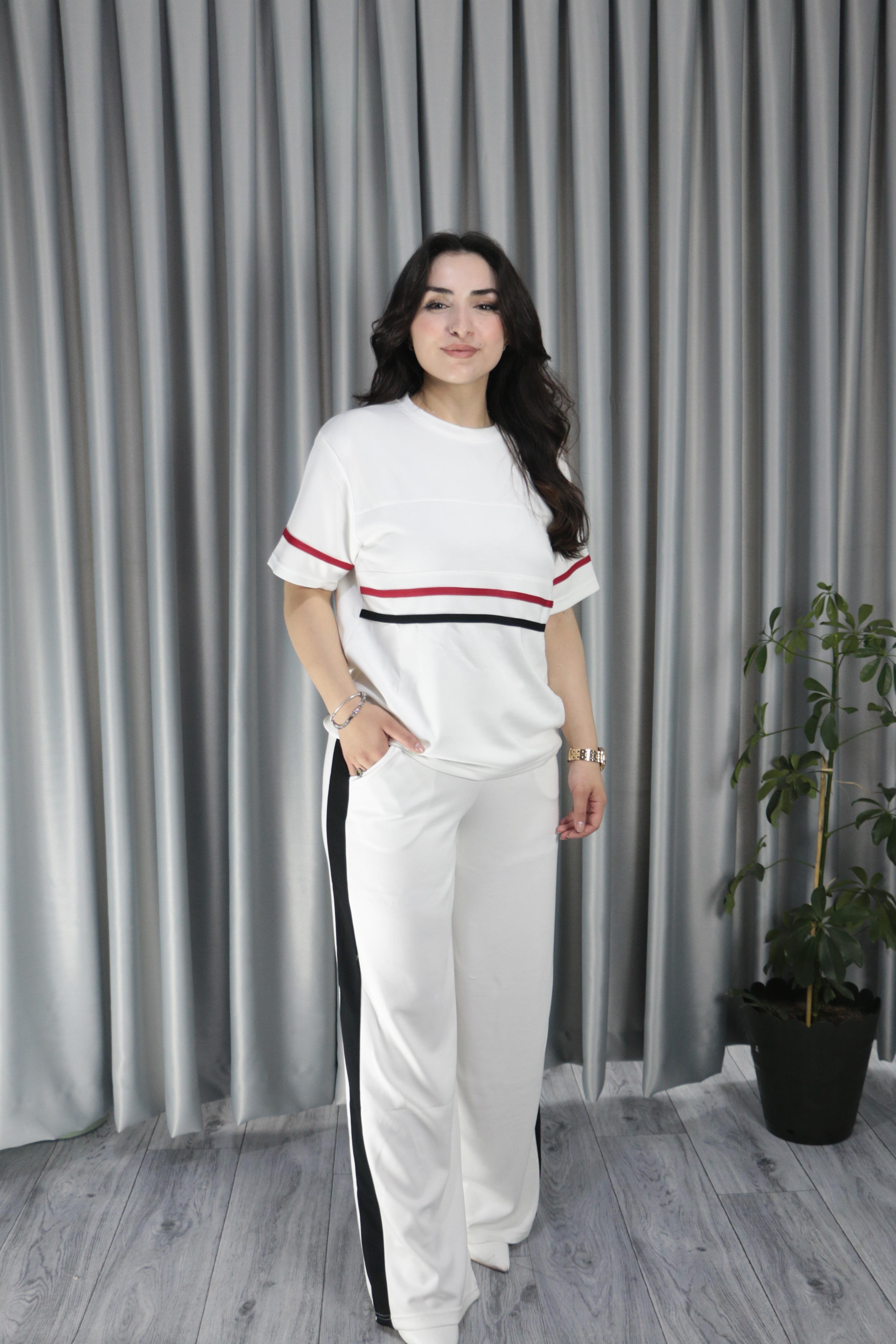 Ensemble Casual Femme – Confort et Élégance au Quotidien